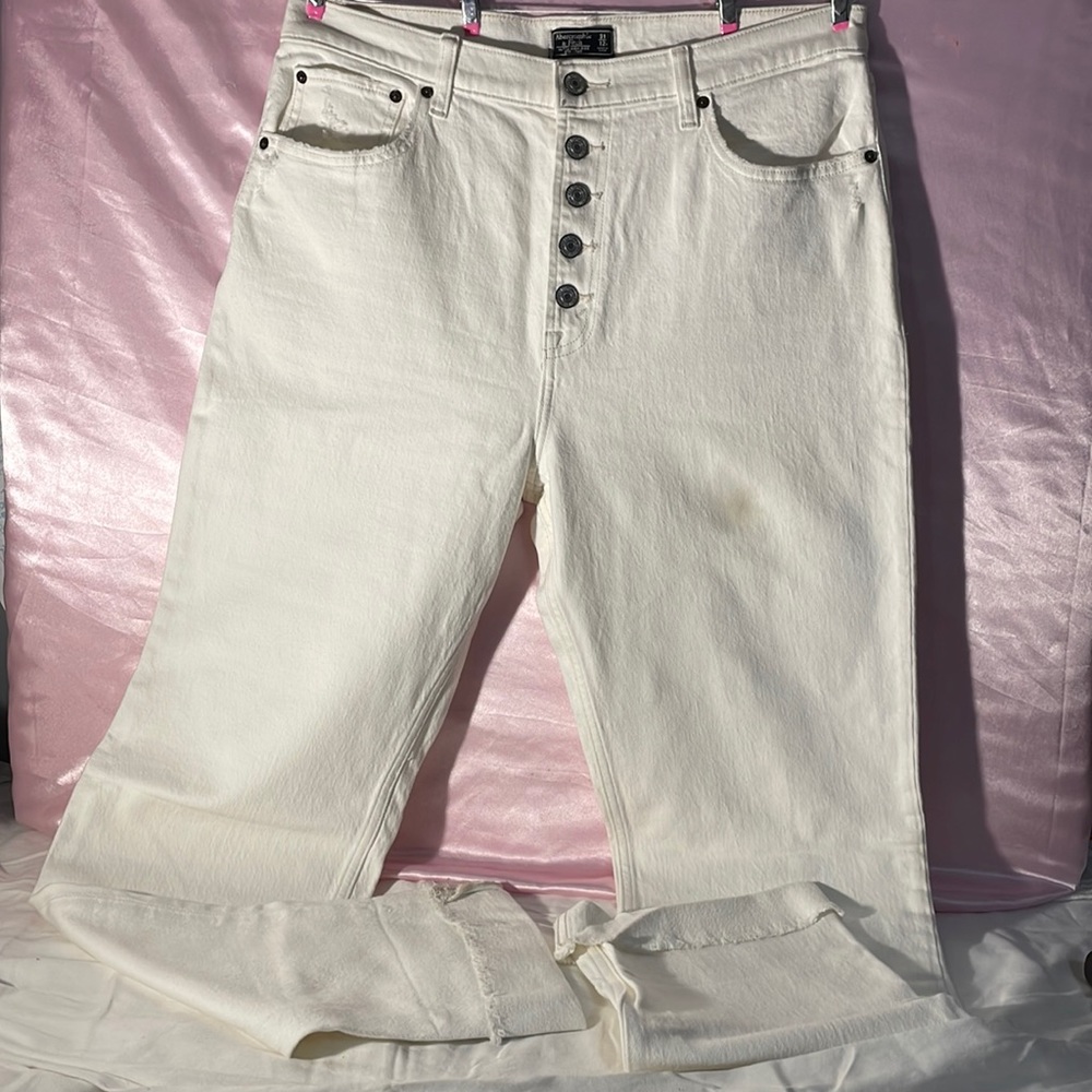 White High Wasted Abercrombie and Fitch Bell bottom jeans